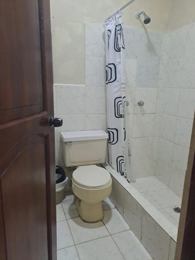 Atlantic Suites Hotel Guayaquil Exterior foto