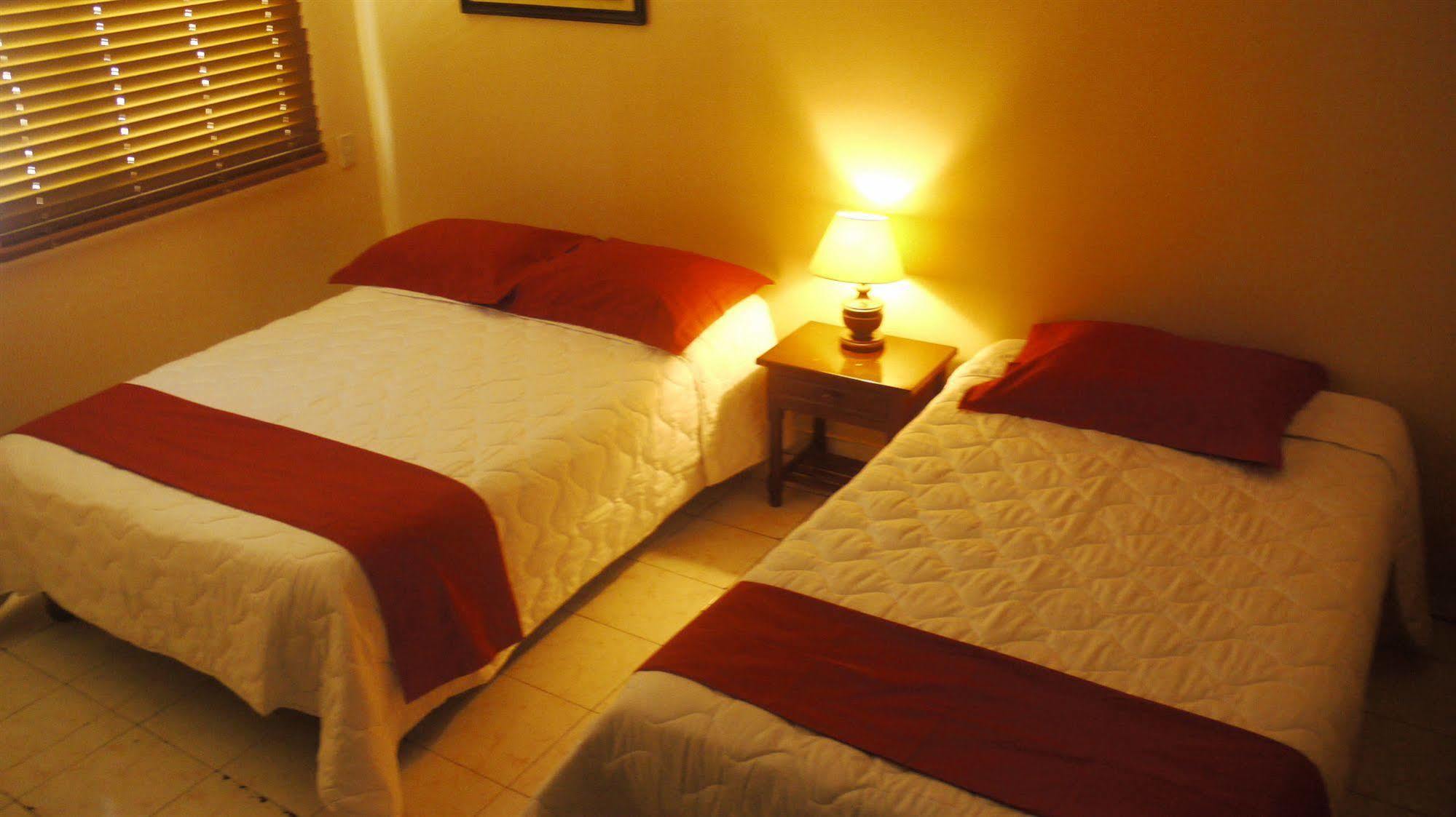 Atlantic Suites Hotel Guayaquil Exterior foto